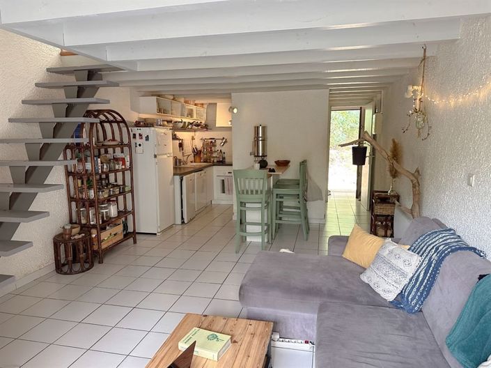Image No.3-2 Bed House for sale
