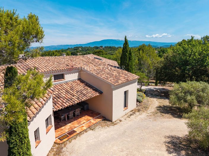 Image No.6-5 Bed House for sale