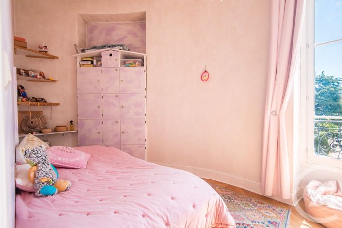 Image No.11-5 Bed Apartment for sale