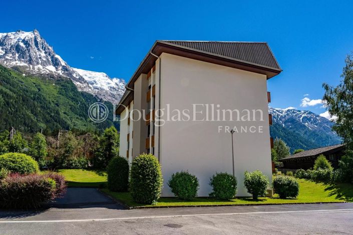Image No.15-3 Bed Apartment for sale