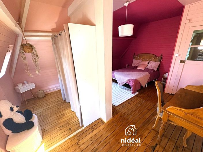 Image No.18-4 Bed House for sale