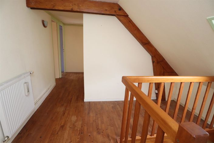 Image No.10-2 Bed House for sale