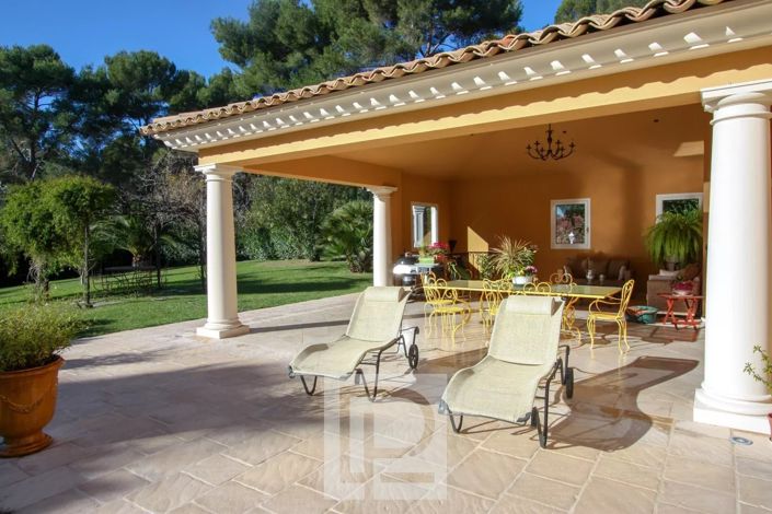 Image No.4-4 Bed House for sale