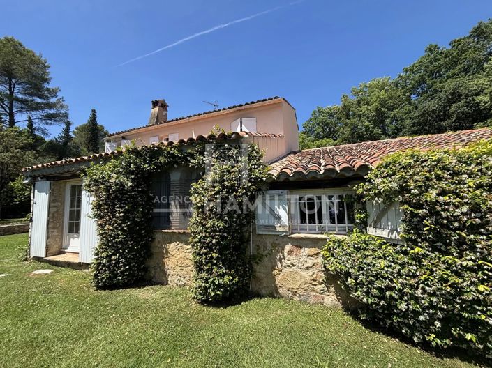 Image No.10-5 Bed House for sale