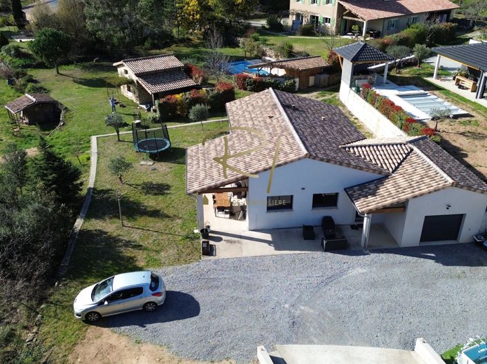 Image No.11-3 Bed House for sale