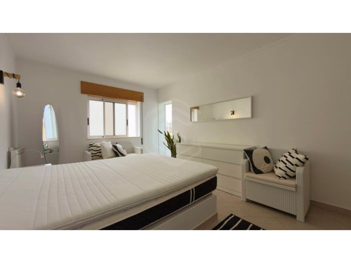 Image No.22-4 Bed Apartment for sale