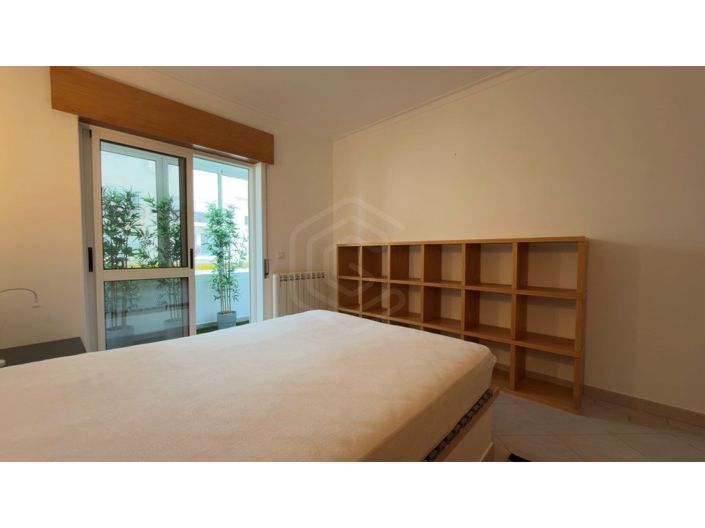 Image No.29-4 Bed Apartment for sale