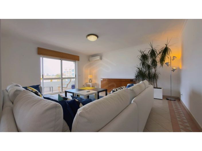Image No.4-4 Bed Apartment for sale