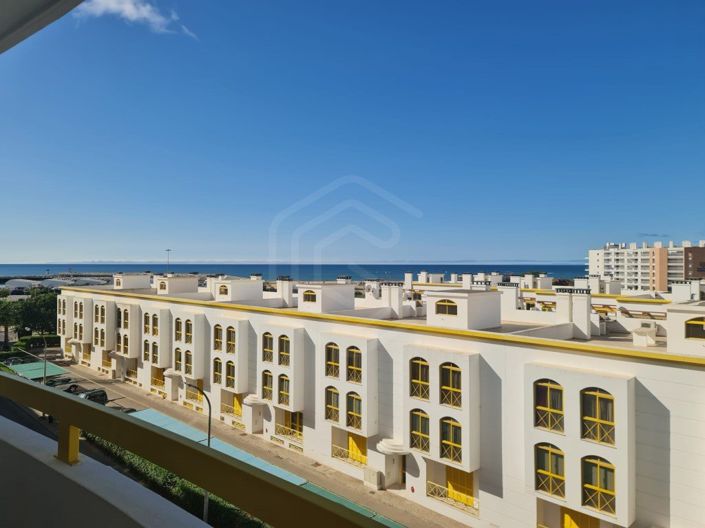 Image No.54-4 Bed Apartment for sale