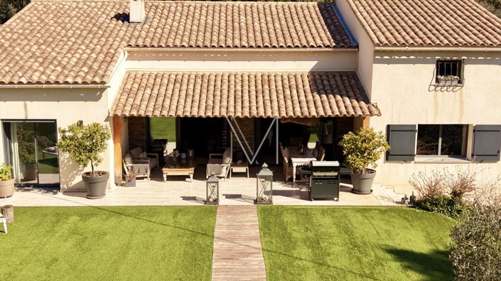 Image No.5-6 Bed House for sale