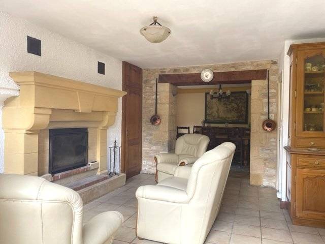 Image No.7-3 Bed House for sale