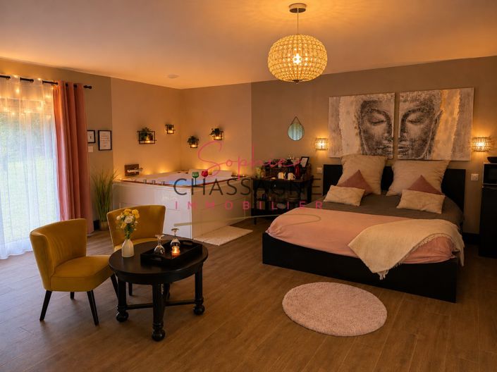 Image No.13-5 Bed House for sale