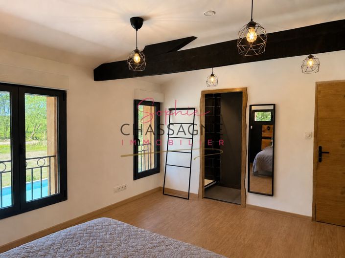 Image No.17-5 Bed House for sale
