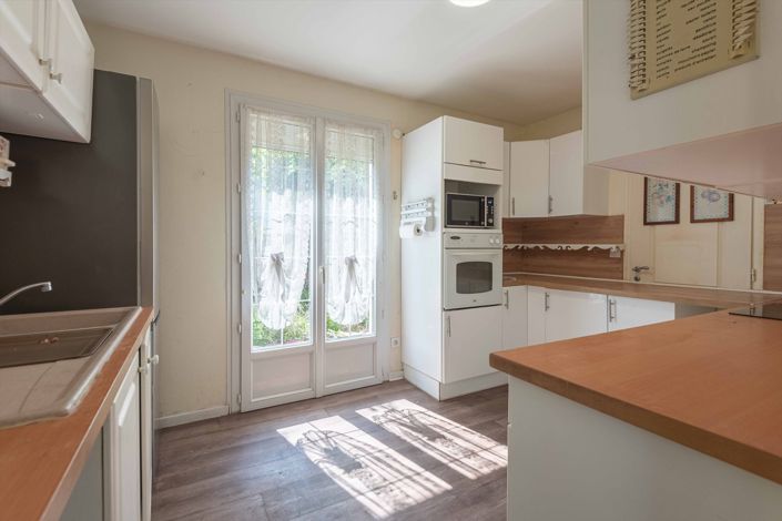 Image No.5-4 Bed House for sale