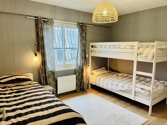 Image No.10-2 Bed Apartment for sale