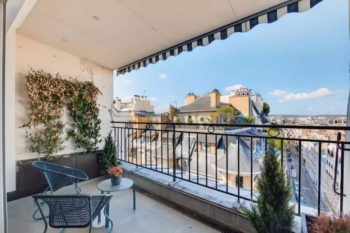 Image No.13-5 Bed Apartment for sale
