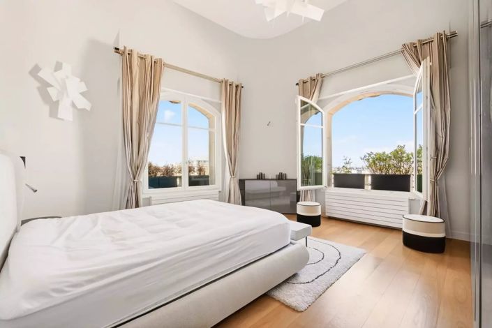 Image No.5-5 Bed Apartment for sale