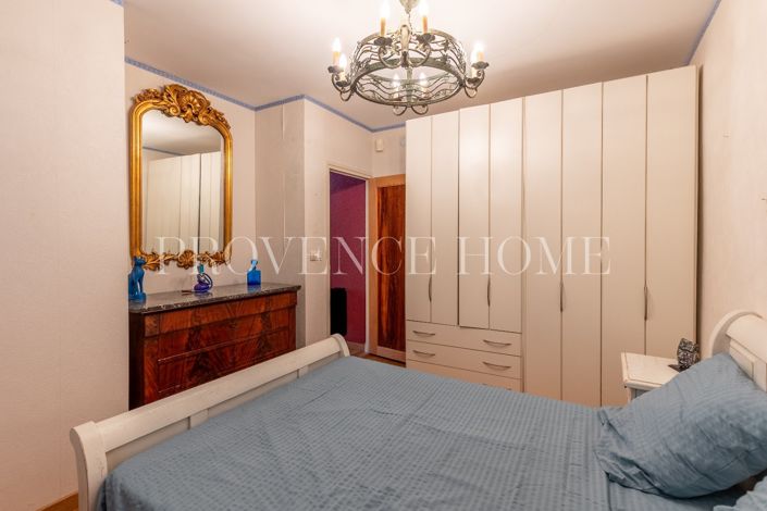 Image No.13-3 Bed House for sale