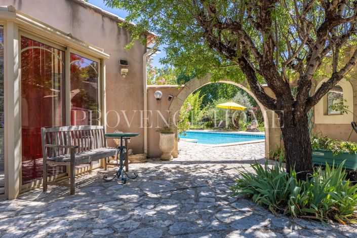 Image No.19-3 Bed House for sale