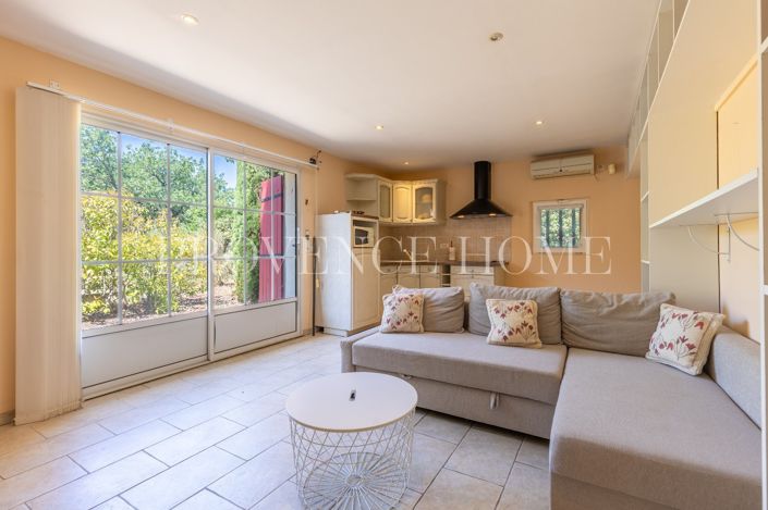 Image No.6-3 Bed House for sale