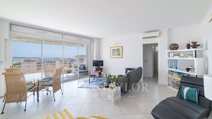 Image No.4-Appartement de 2 chambres à vendre à Cannes