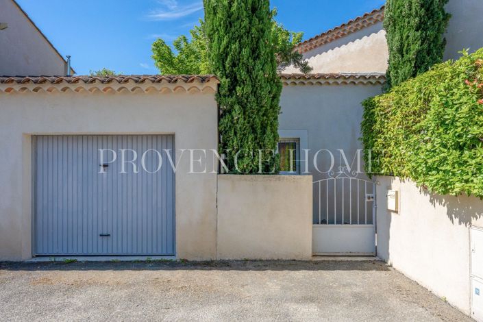 Image No.18-3 Bed House for sale