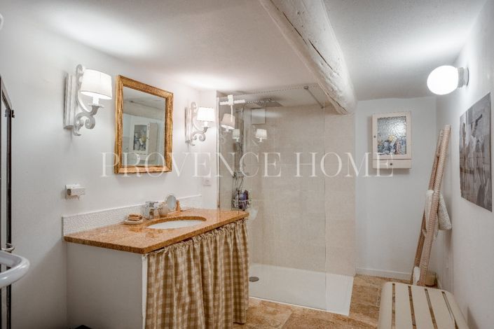 Image No.13-2 Bed House for sale