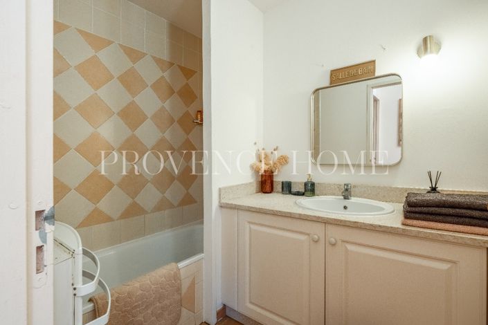 Image No.14-1 Bed Apartment for sale