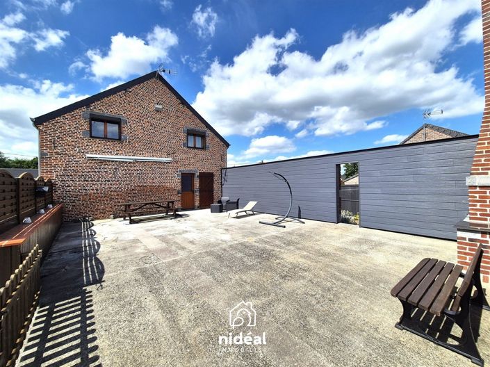 Image No.17-4 Bed House for sale