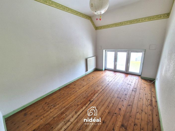 Image No.15-4 Bed House for sale