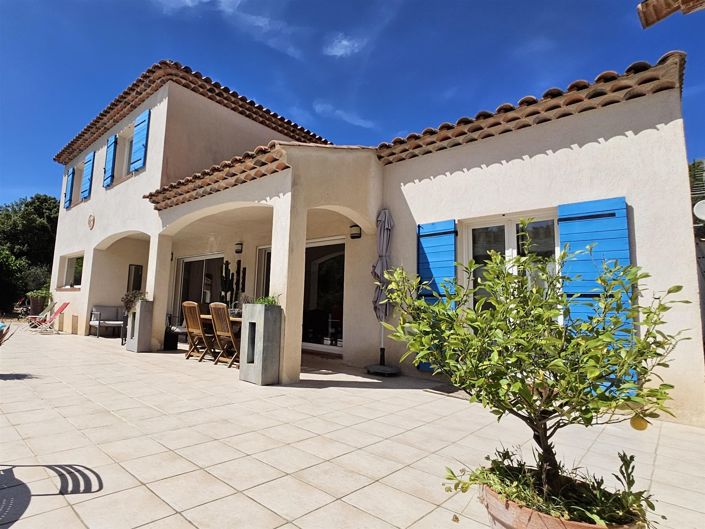 Image No.28-7 Bed House for sale