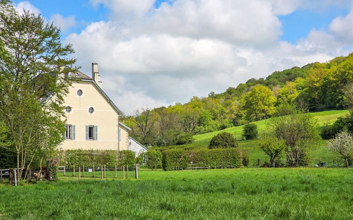 Image No.17-5 Bed House for sale