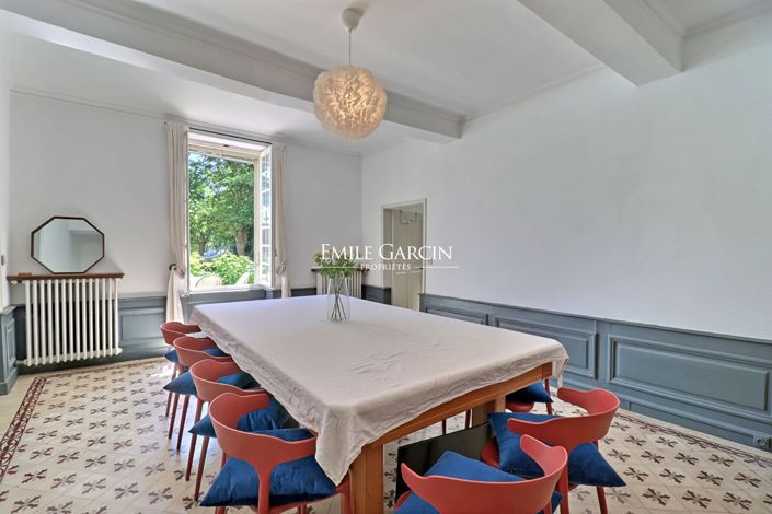 Image No.5-6 Bed House for sale