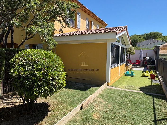 Image No.6-4 Bed House for sale