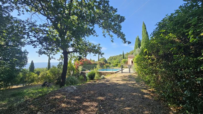 Image No.10-6 Bed House for sale