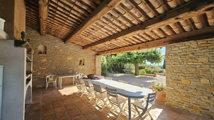 Image No.9-6 Bed House for sale