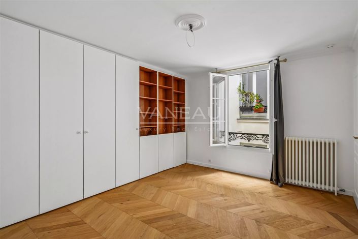 Image No.4-Appartement de 2 chambres à vendre à Paris