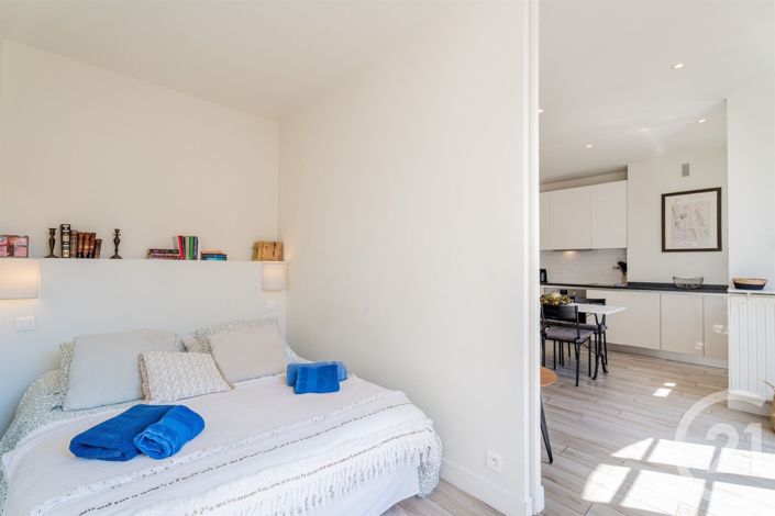 Image No.10-1 Bed Apartment for sale
