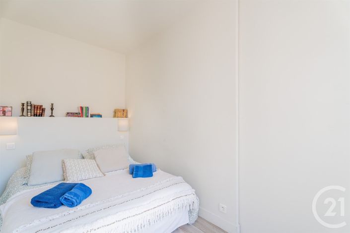 Image No.11-1 Bed Apartment for sale