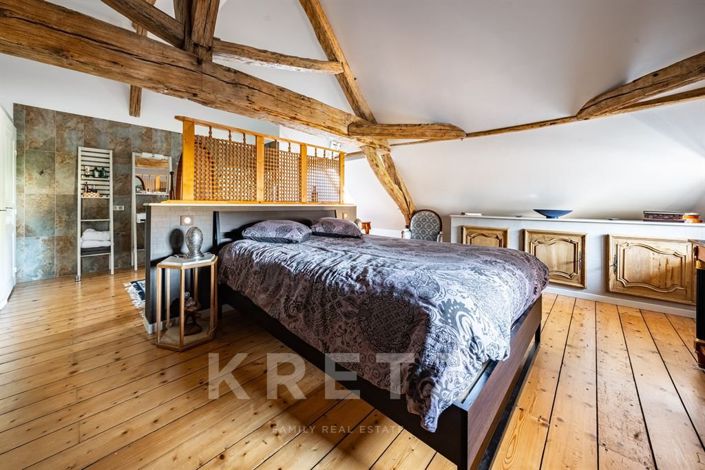 Image No.15-8 Bed House for sale