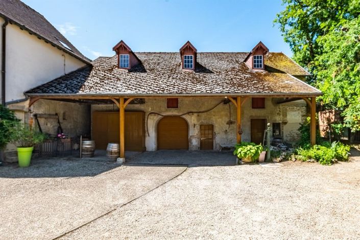 Image No.19-8 Bed House for sale