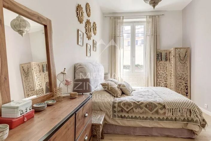Image No.4-Appartement de 1 chambre à vendre à Nice