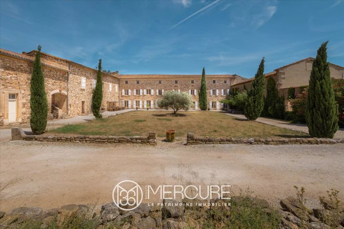 Image No.3-Propriété de 28 chambres à vendre à Thézan-des-Corbières