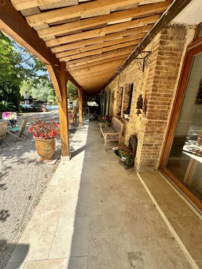 Image No.30-5 Bed House for sale