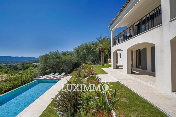 Image No.18-5 Bed House for sale