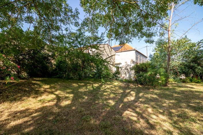 Image No.17-6 Bed House for sale