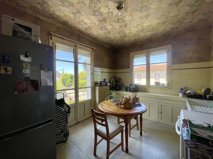 Image No.12-5 Bed House for sale