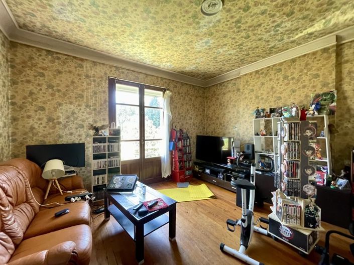 Image No.13-5 Bed House for sale