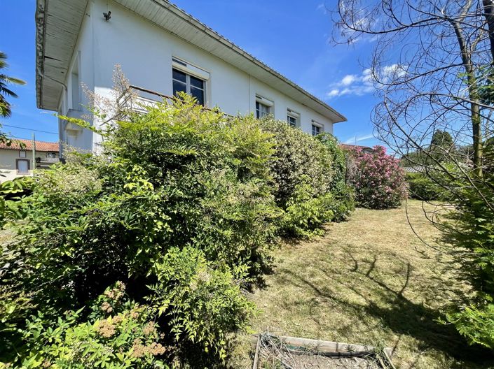 Image No.23-5 Bed House for sale