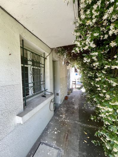 Image No.26-5 Bed House for sale